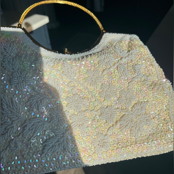 Vintage Purse - Picture 5 of 8